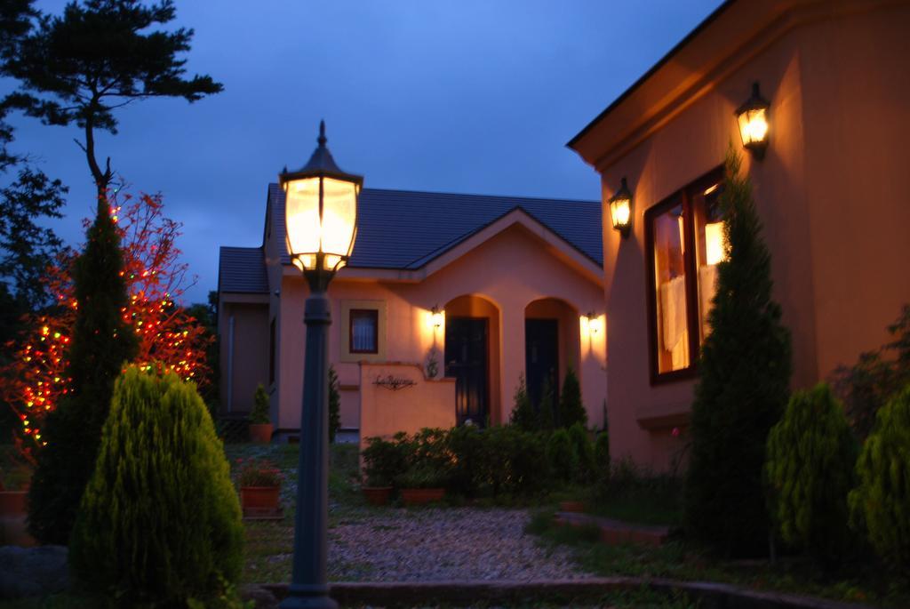 Aromatic Garden Villa La Poltrona Naszu Kültér fotó